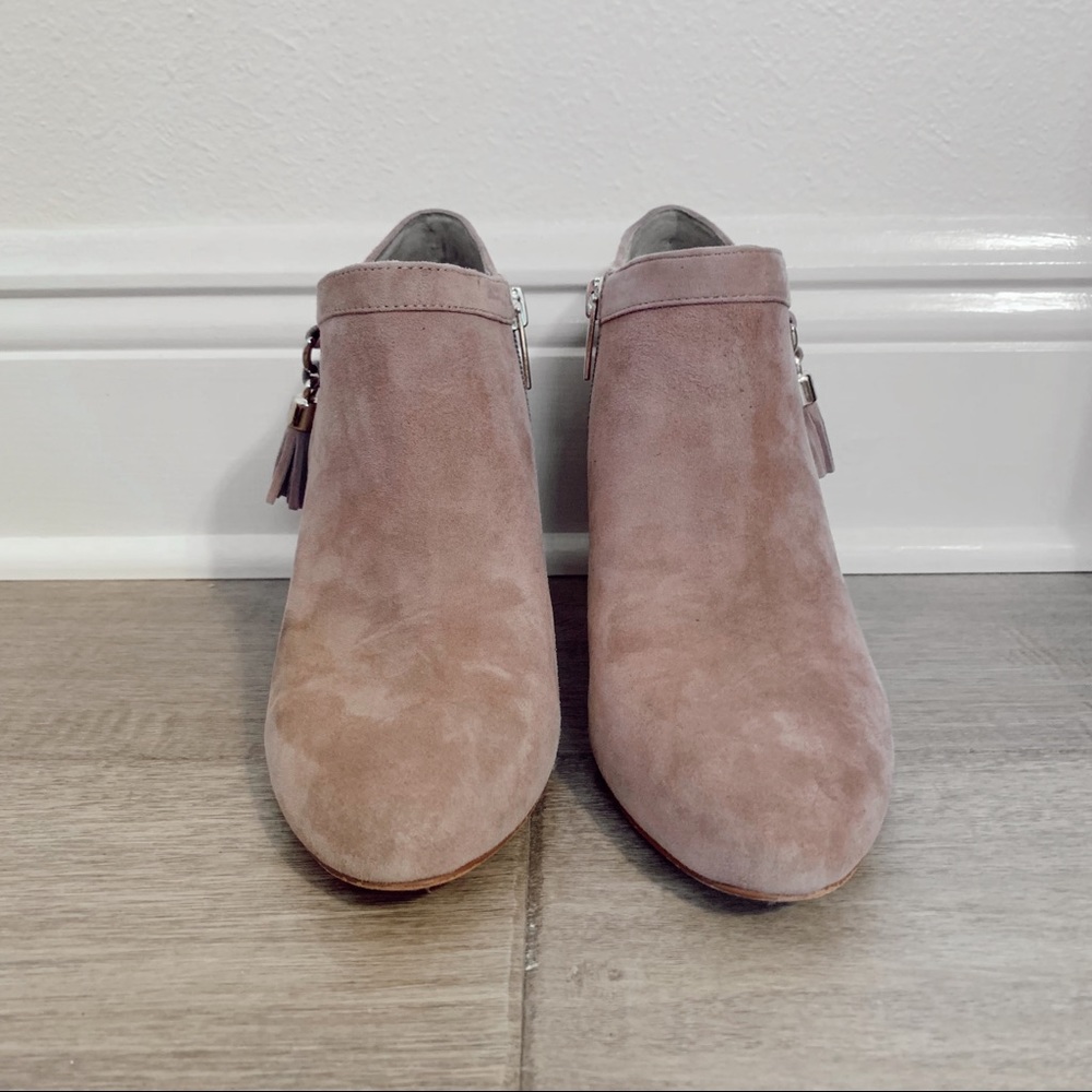 Vince Camuto Vecka Ankle Boots - Picture 3 of 7